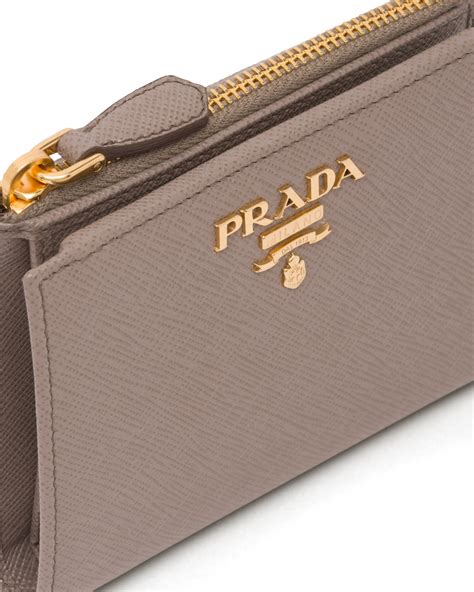 prada portafoglio donna saffiano|prada saffiano tote.